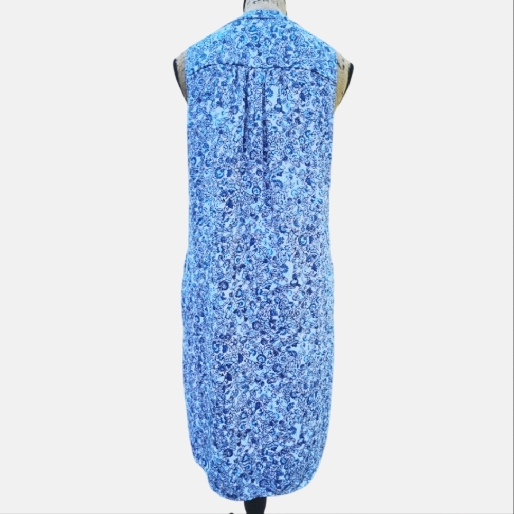Maternity Gap Sleeves Fit- Flare Chic Blue/White Floral Dress, Size XS - Picture 4 of 6